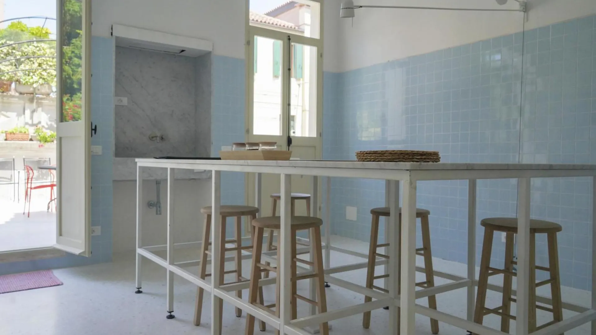 Family Apartment With Terrace Venise 0*,  Italie